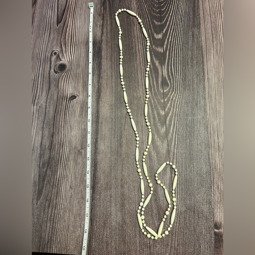 Cream Beaded Necklace